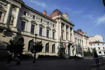 Image for Romanian firms wary of post-election shock therapy to cut budget deficit