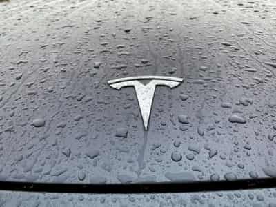 Image for Tesla registrations in Norway fall 61% year-on-year in April