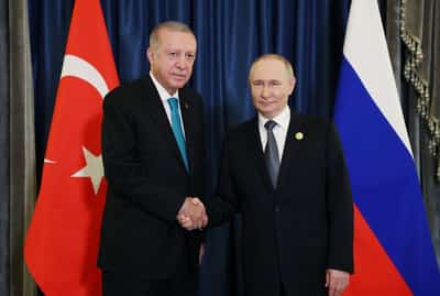 Image for Erdogan tells Putin that Turkey is working for fair, lasting peace in Ukraine