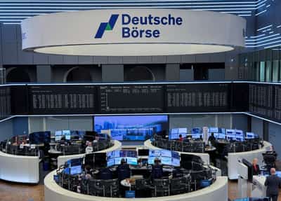 Image for European shares fall, set for weekly loss on Middle East worries
