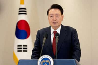 Image for South Korea Yoon's lawyer says president will not attend first impeachment trial hearing, Yonhap reports