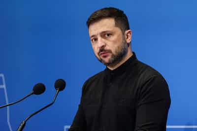 Image for Zelenskiy discusses war supplies, Russia sanctions with US lawmakers
