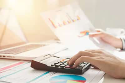 Image for Fintech Trends Business Leaders Must Watch Out for in 2024