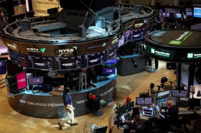 Image for Global shares rise, dollar rebounds as Fed seen on target for rate hike