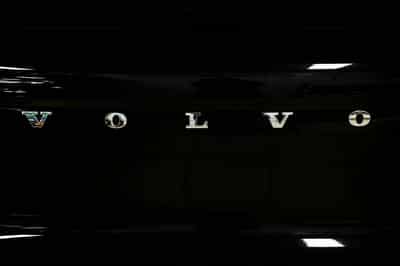 Image for Volvo Cars pauses operations at battery startup Novo Energy