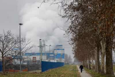 Image for Serbia's only oil refinery will run only until November 25 without new crude supplies, minister says