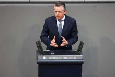 Image for New German chancellery chief calls for tougher Russia sanctions