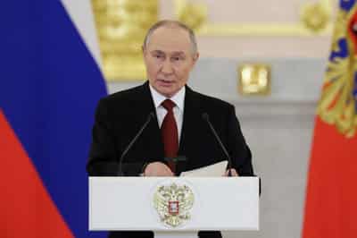 Image for Putin and Netanyahu discuss Iran by phone, Kremlin says