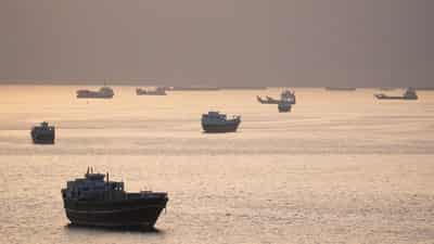 Image for Barclays lifts 2026 Brent forecast to $100 on prolonged Hormuz disruption