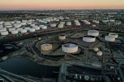 Image for Oil prices jump over 1% on delayed OPEC+ output hike