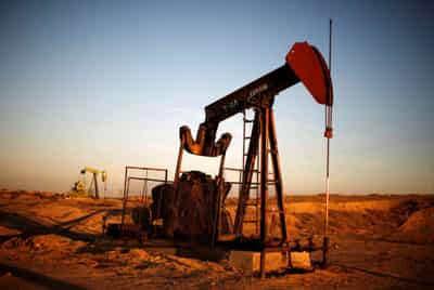 Image for Oil prices dip on concerns about possible return of Iranian supply