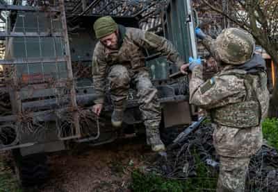 Image for Fighting reaches outskirts of Ukraine's stronghold Kostiantynivka