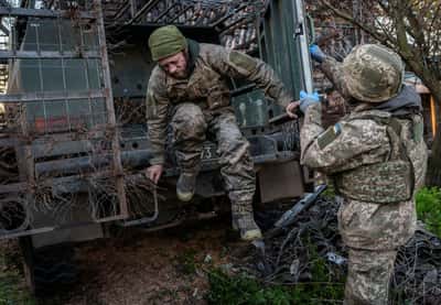 Image for Fighting reaches outskirts of Ukraine's stronghold Kostiantynivka