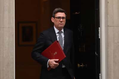 Image for UK government promises to save businesses £800 million in paperwork and tariffs