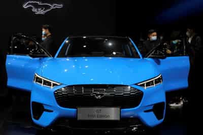 Image for Analysis-China&#8217;s green car credit scheme turns up heat on carbon-emitters