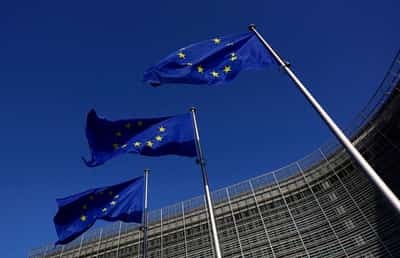 Image for Number of immigrants in EU reaches record high of 64.2 million in 2025, study shows