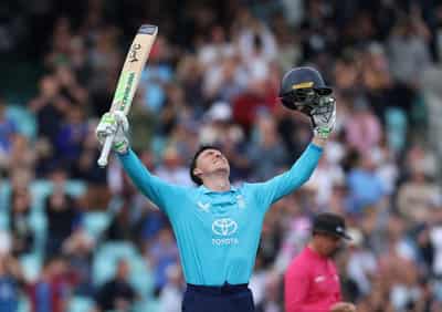 Image for Cricket-England rout Sri Lanka by 223 runs to win ODI series