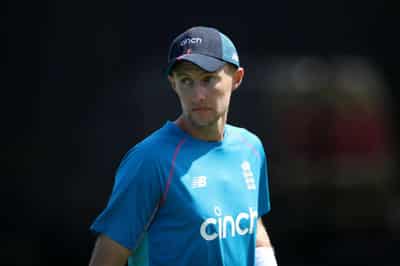 Image for Cricket-England committed to positive change after tweet row, says Root