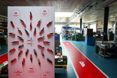 Image for Swiss shears maker pitches fund to shield exporters from strong franc
