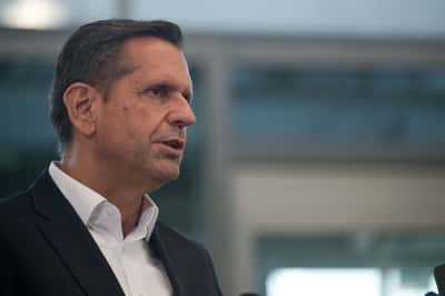 Image for German state leader urges joint action to avert Volkswagen plant closures
