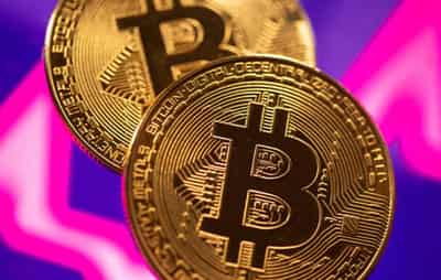 Image for Bitcoin falls 1.8% to $50,270
