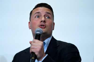 Image for Former minister Streeting says he will stand in any contest to replace UK's Starmer