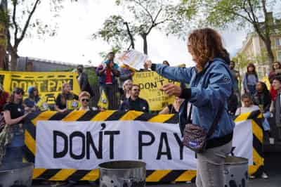 Image for Most British adults struggle with bills, watchdog says