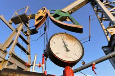 Image for Russian oil output edges down 0.7% in 2025, OPEC data shows