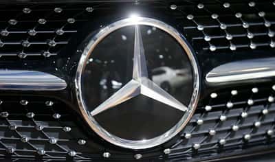 Image for Mercedes to sell seven Berlin dealerships to Canadian buyer