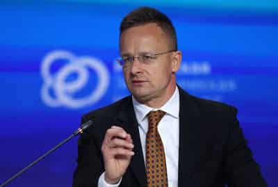 Image for EU should stop sending money to Ukraine after corruption reports, says Hungary