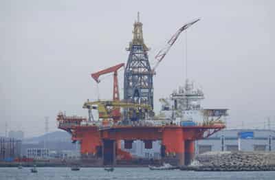 Image for China April crude throughput surges 7.5% on year, but slows from peak