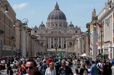 Image for Catholics around the world mourn 'humble' Pope Francis