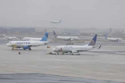 Image for Airline chiefs grapple with fuel shock, fare test at Rio summit