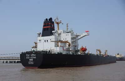 Image for Morning Bid: Shipping oil gets ever harder, costlier