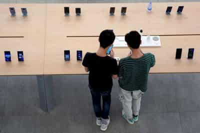 Image for Huawei plans to launch new operating system for phones in June