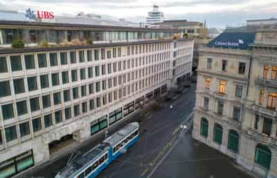 Image for UBS makes changes to buyback programme following Credit Suisse takeover