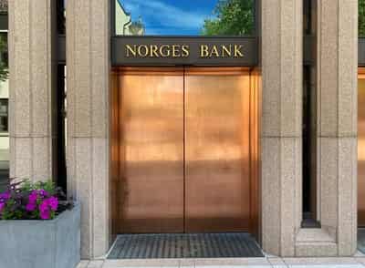 Image for Norway wealth fund will not invest in private equity, government says