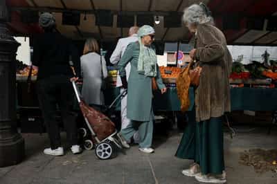 Image for Euro zone consumers raise near-term inflation expectations, ECB says