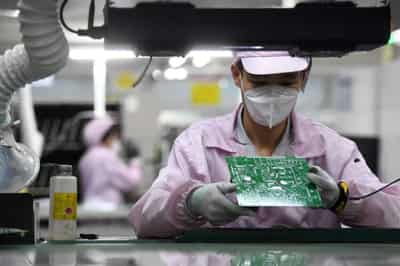 Image for China&#8217;s industrial output rose 5.3% y/y in August, retail sales up 2.5%