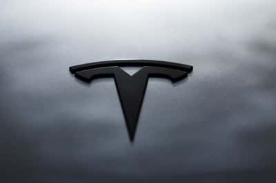 Image for NatPower, Tesla reach deal on first phase of $5 billion battery storage plan