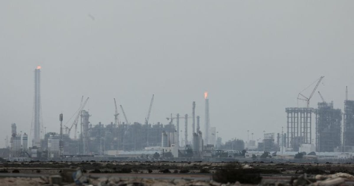 Qatar will not deliver gas to European client Edison until beginning of December