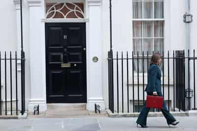 Image for UK budget watchdog head quits over early release of Reeves' budget