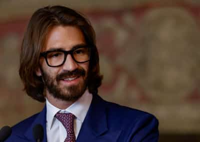 Image for Leonardo Maria Del Vecchio quits EssiLux management roles - paper