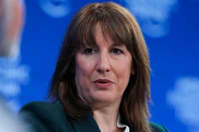 Image for UK's Reeves to tell oil execs she is examining support for consumers and industry