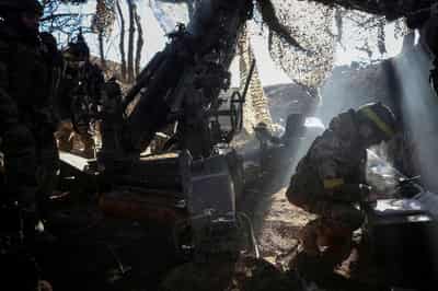 Image for Russian use of chemical weapons against Ukraine 'widespread', Dutch defence minister says