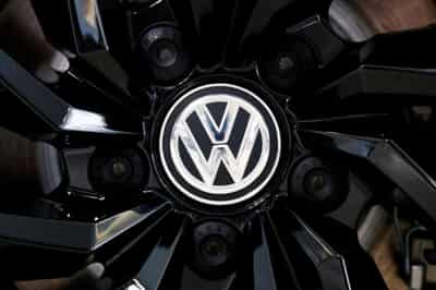 Image for Volkswagen strikes below-inflation wage deal, continues German trend