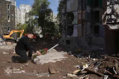Image for Zelenskiy condemns Russia after strike on Kyiv apartment bloc kills 24