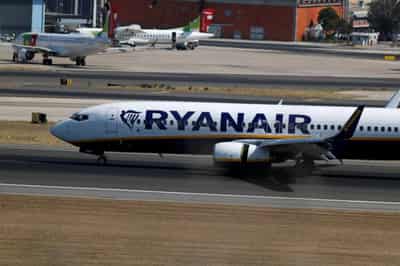 Image for Ryanair extends winning streak, court annuls German aid for Condor
