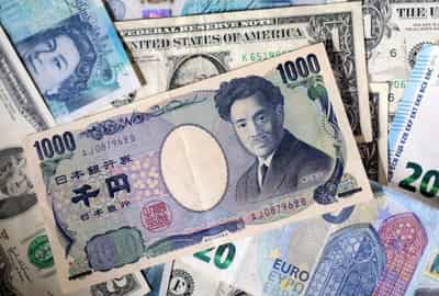 Image for Yen, euro under pressure as Middle East conflict stokes energy concerns