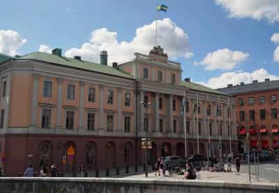 Image for Swedish diplomat spy suspect has died, his lawyer says